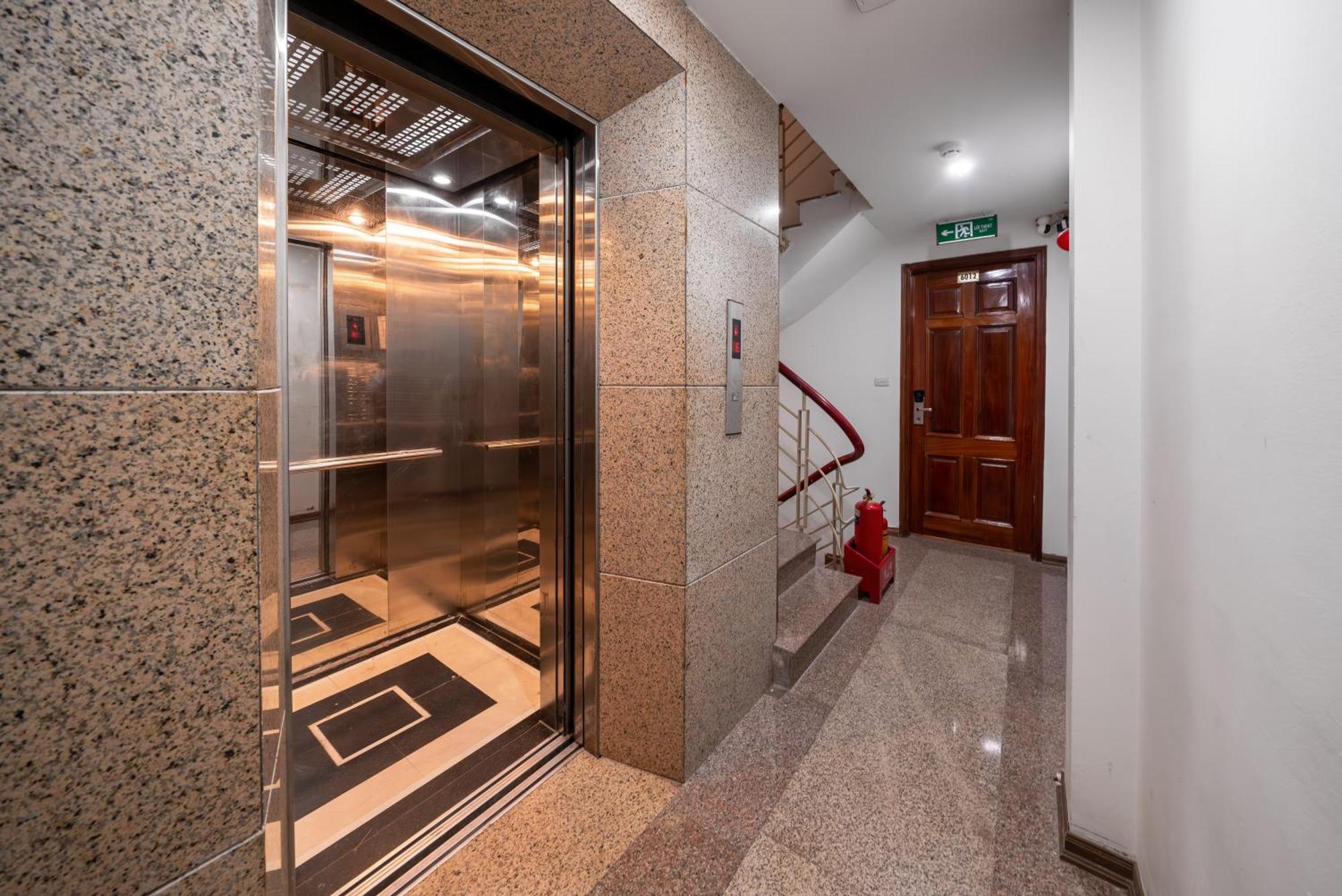 Astoria Hanoi Hotel & Travel Extérieur photo