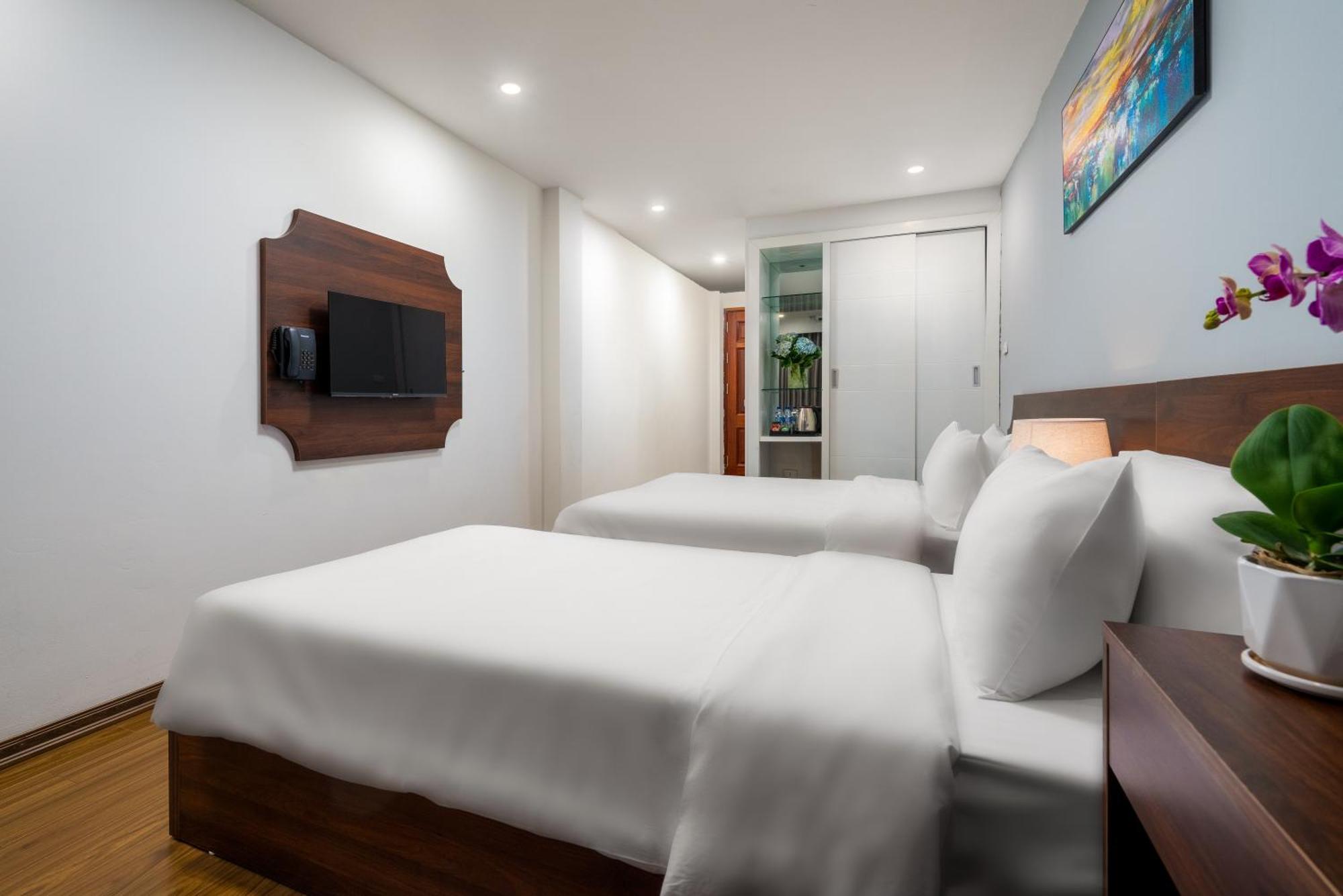 Astoria Hanoi Hotel & Travel Extérieur photo