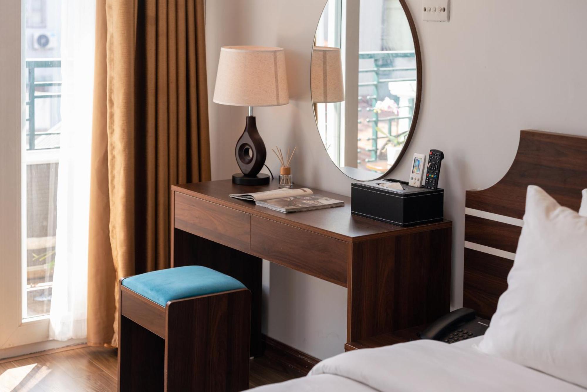 Astoria Hanoi Hotel & Travel Extérieur photo