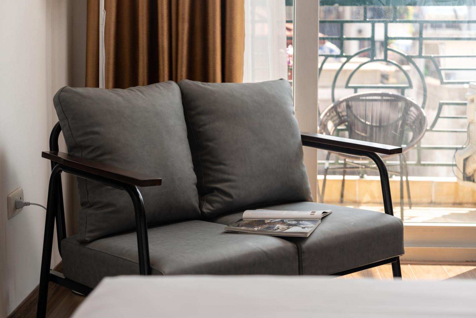 Astoria Hanoi Hotel & Travel Extérieur photo